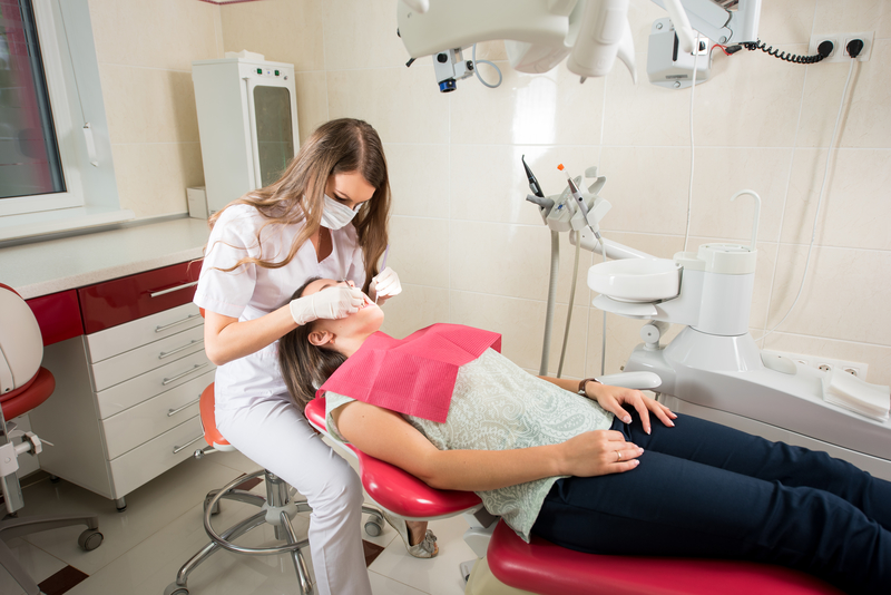 How to Handle Your Anxiety Over the Dentist How to Handle Your Anxiety Over the Dentist