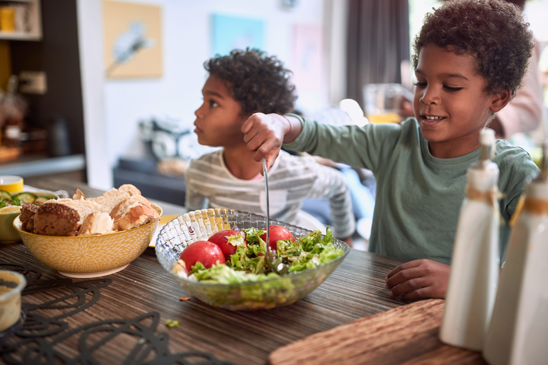 kids eating salad Why You Should Start Eating More Salads
