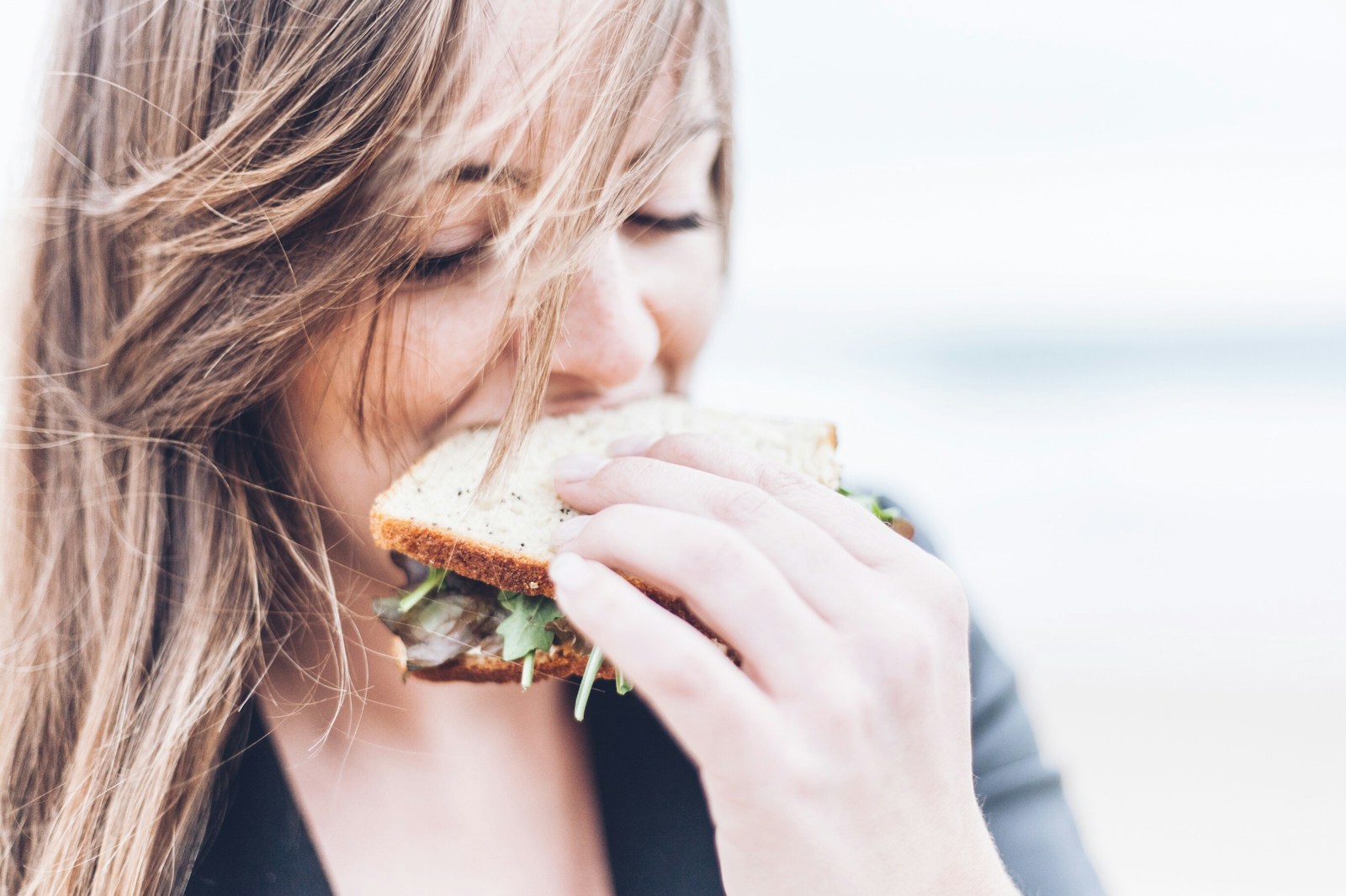 Photo by Gardie Design & Social Media Marketing Why You Should Take it Slow When You Eat
